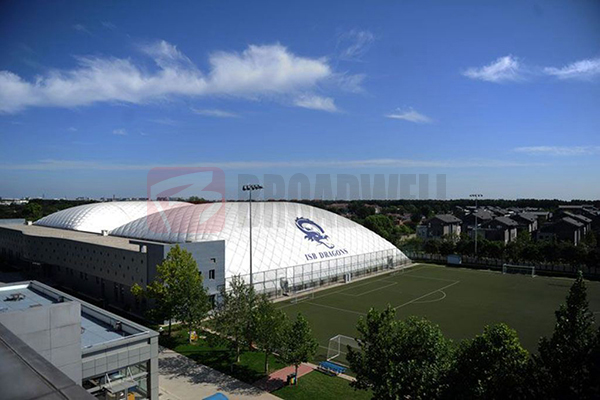 可滤除pm2.5的洁净型气膜体育馆——北京顺义国际学校气膜运动馆